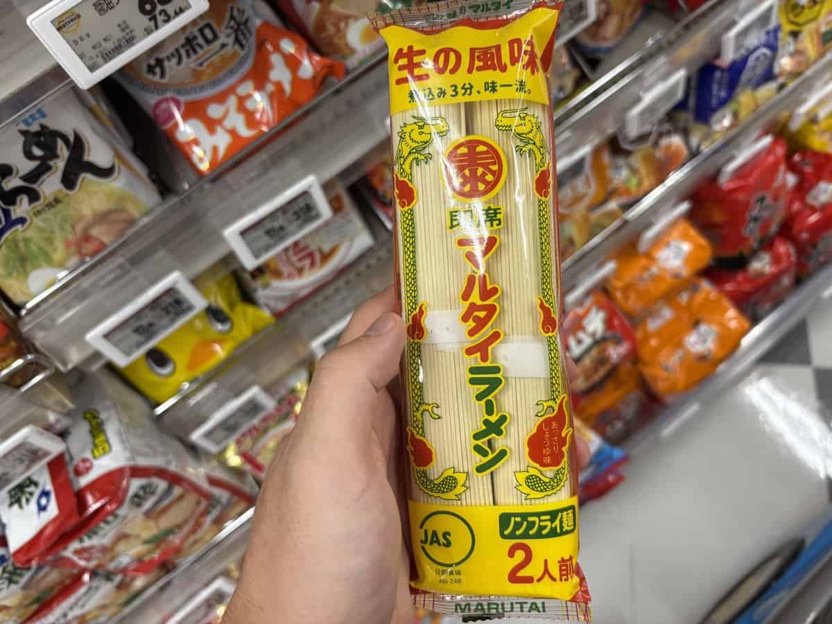Dry ramen noodles example 2 in a supermarket