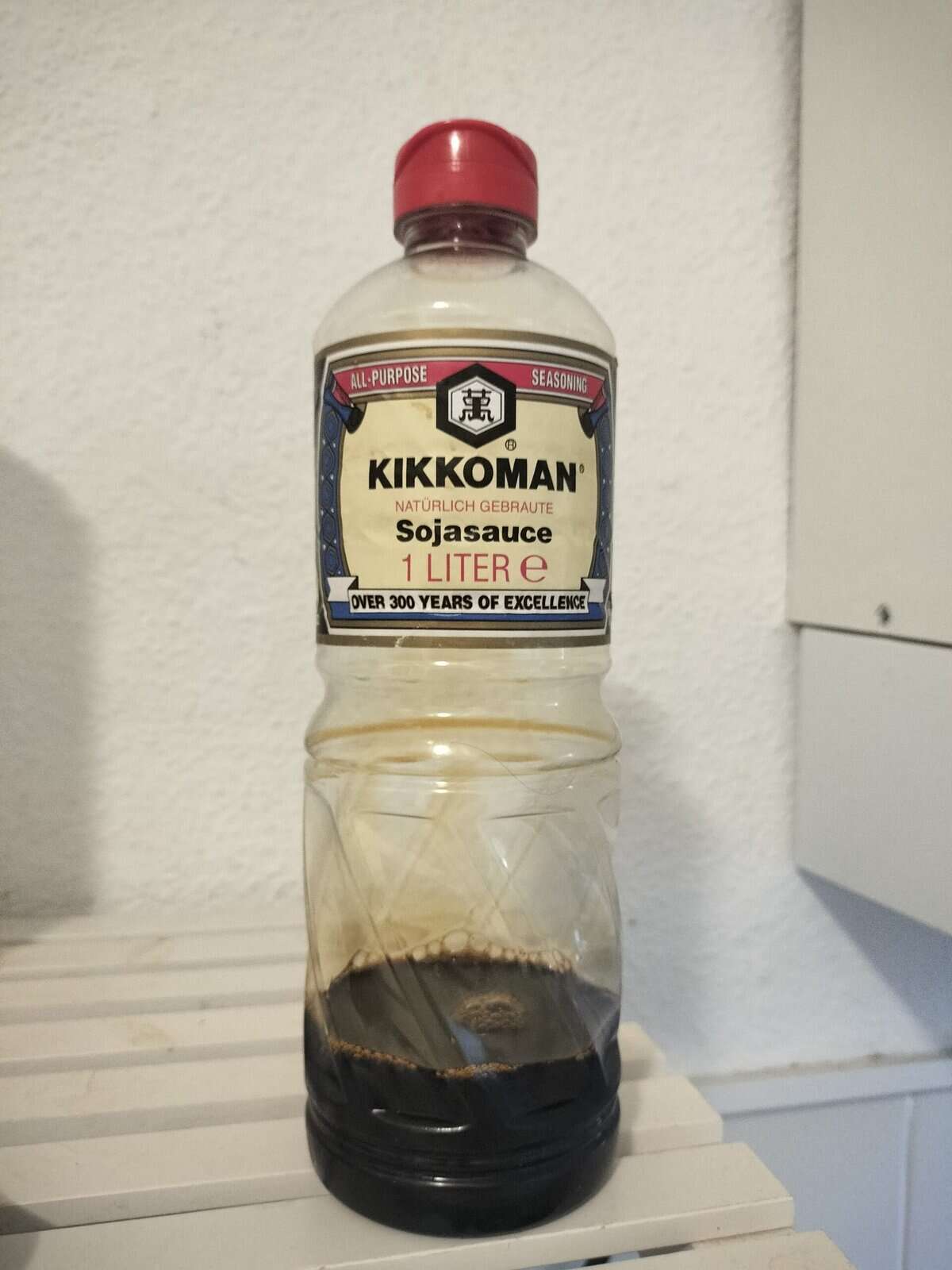 kikkoman soy sauce bottle